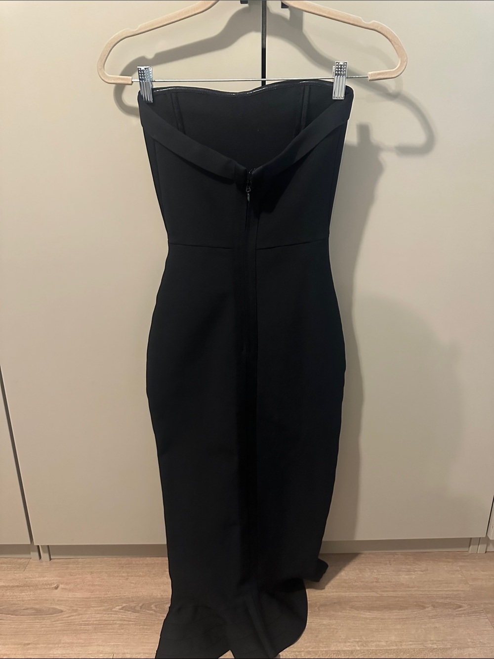 House of CB Fabrizio Strapless Black Midi Mermaid Dress Size Small - Picture 7 of 8